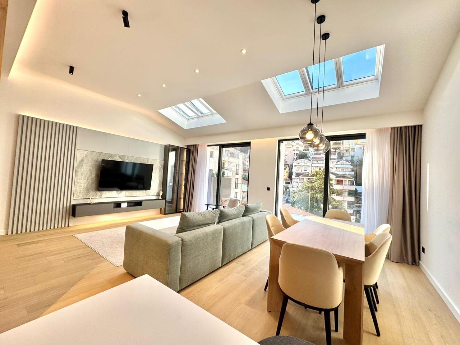 Apartment Luxury Onia