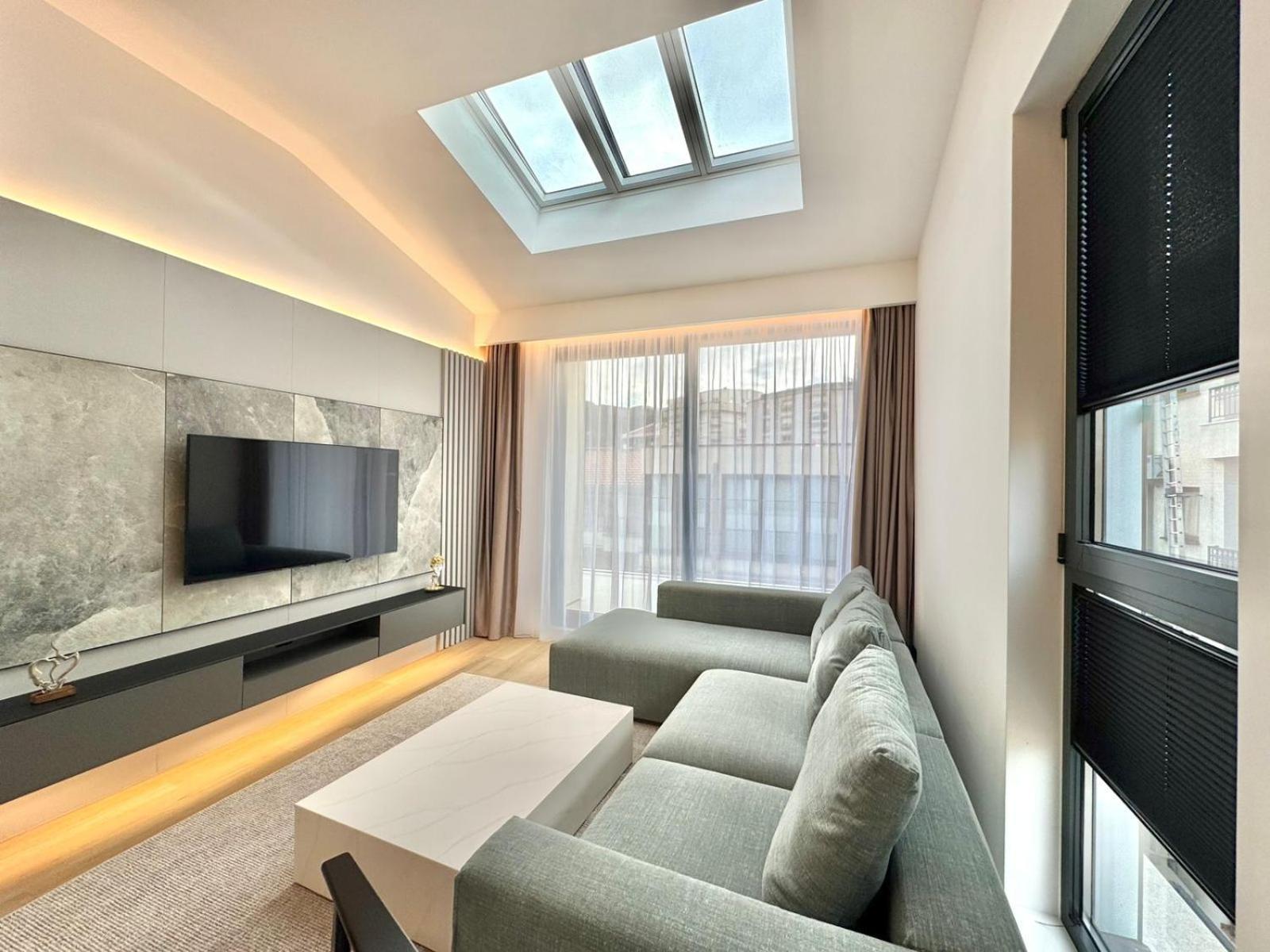Apartment Luxury Onia